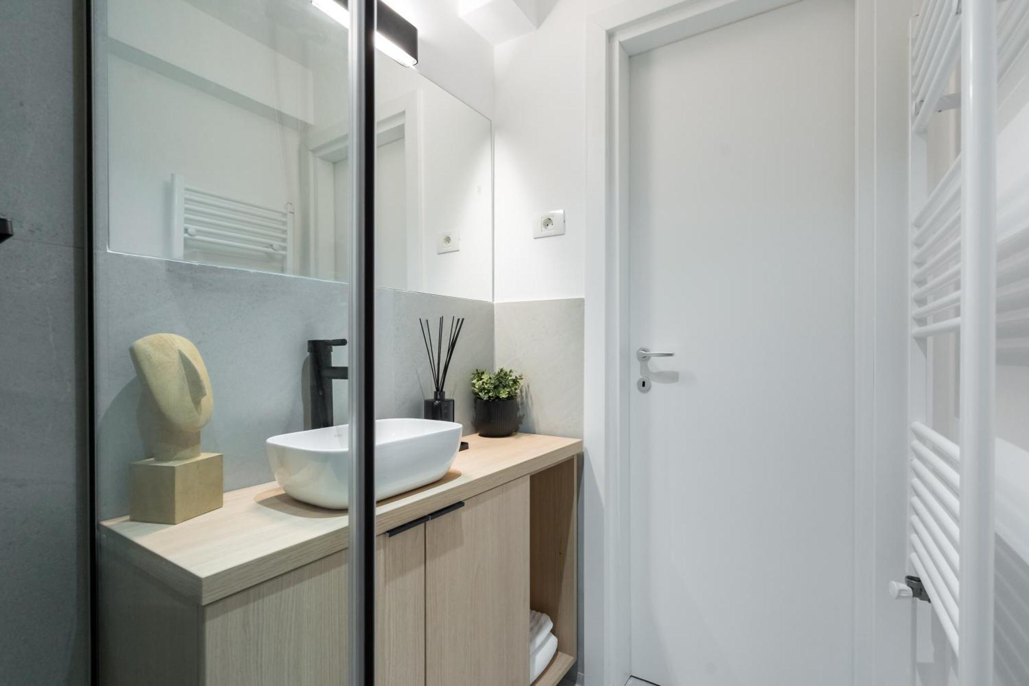 Majestic Downtown Apartment Bukarest Exterior foto