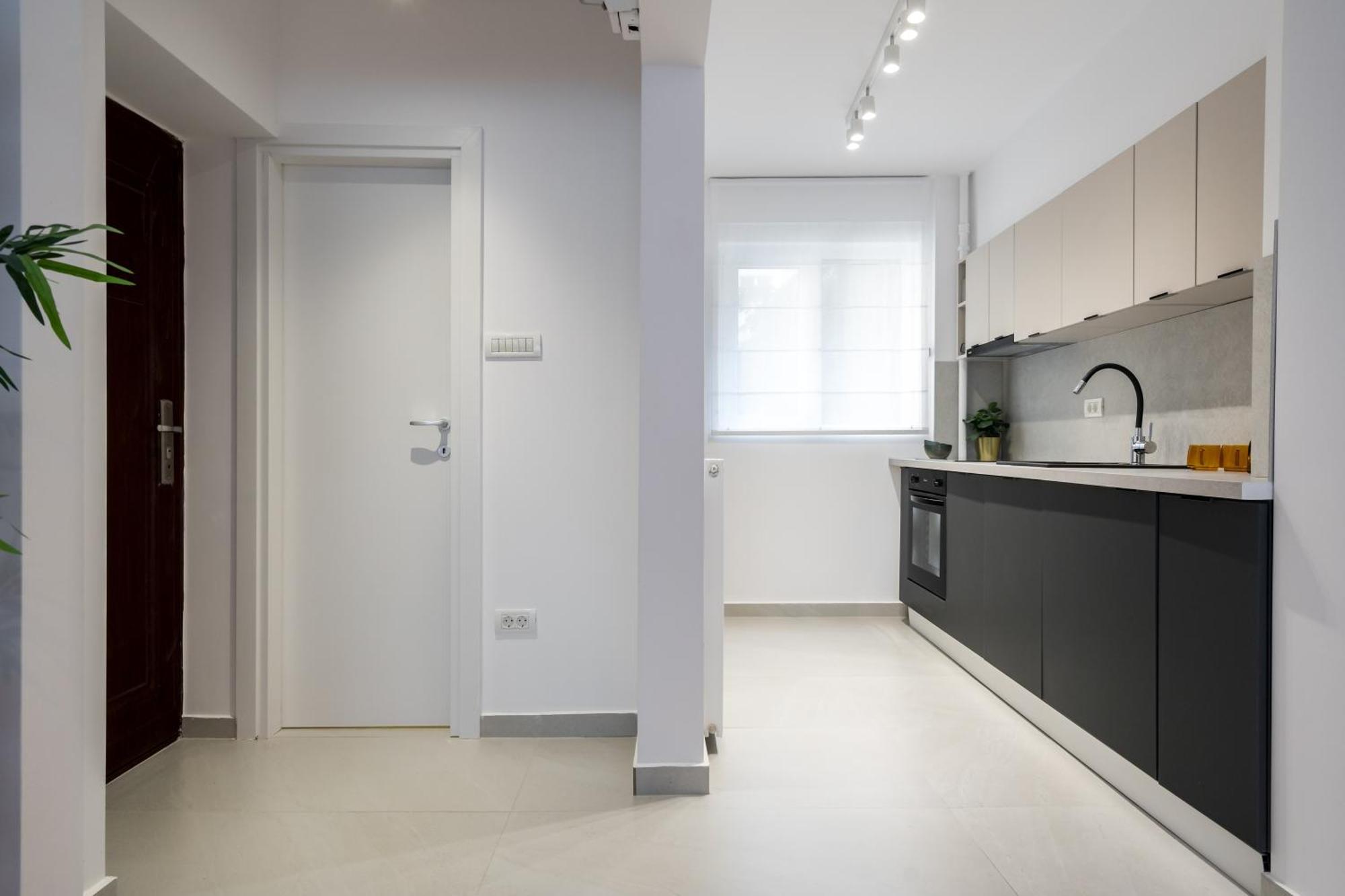 Majestic Downtown Apartment Bukarest Exterior foto