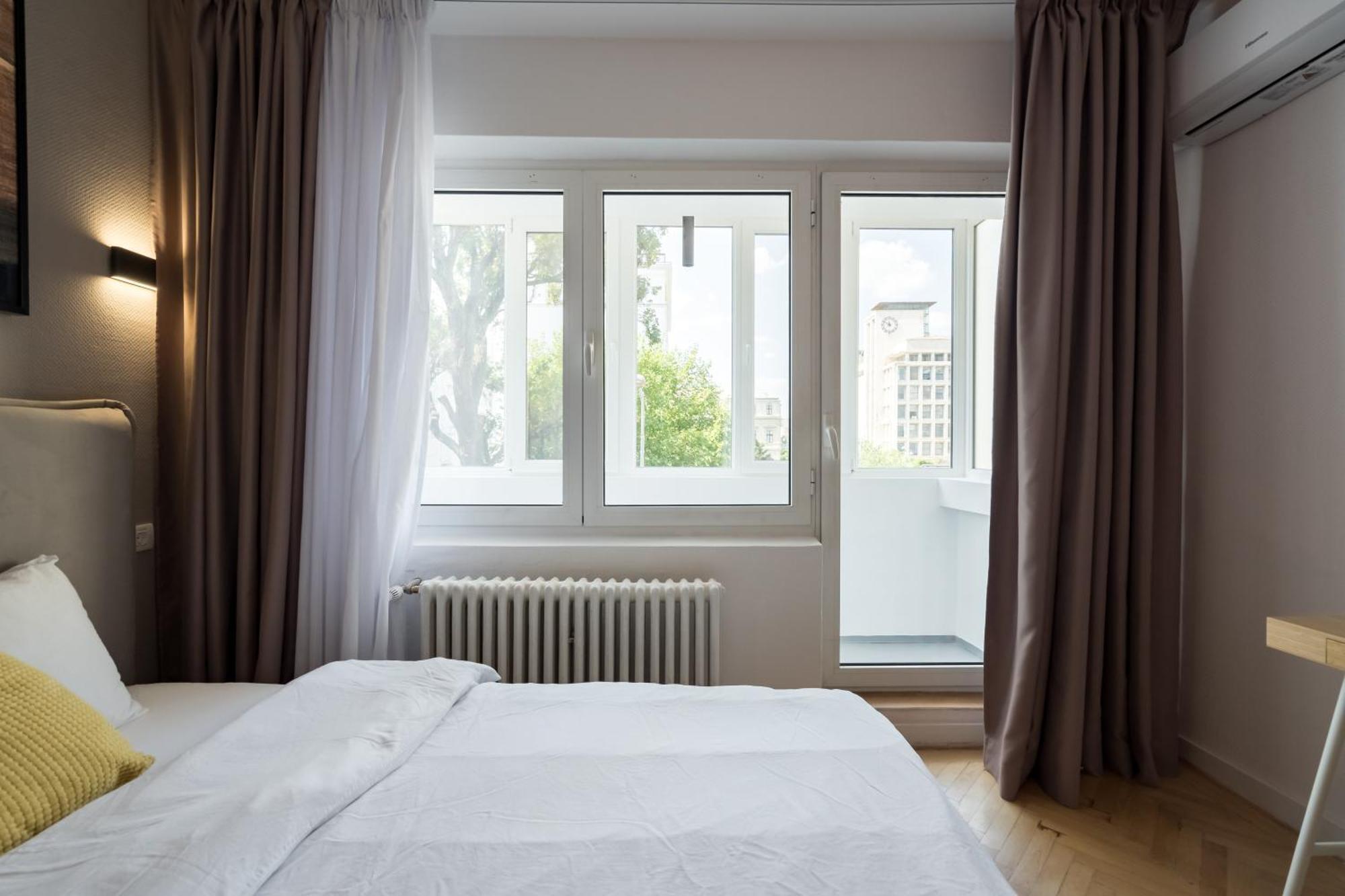 Majestic Downtown Apartment Bukarest Exterior foto