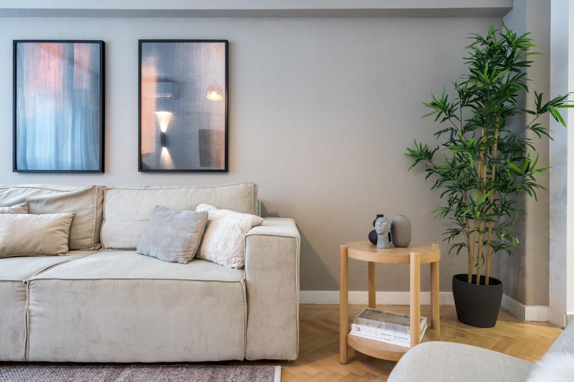 Majestic Downtown Apartment Bukarest Exterior foto